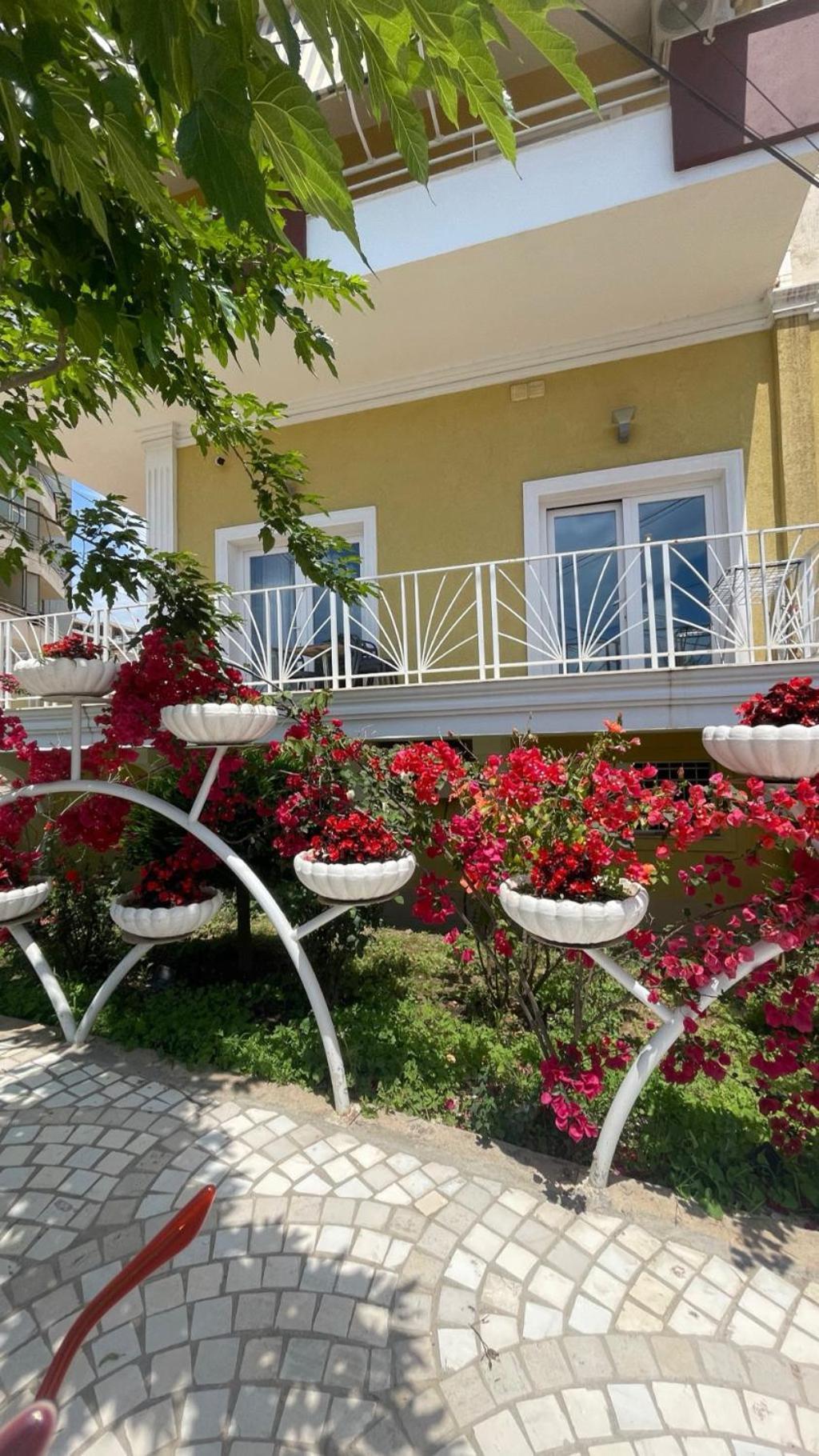 Sunrise Luxury Apartments Sarandë Exterior foto